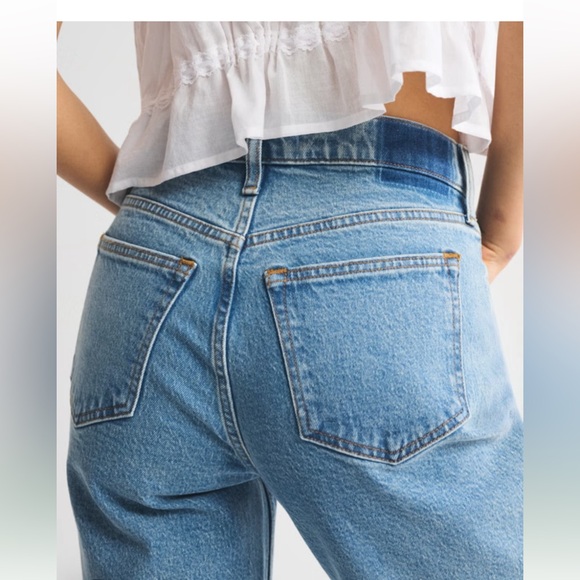 90’s Straight Ultra High Rise Jeans - Picture 2 of 9